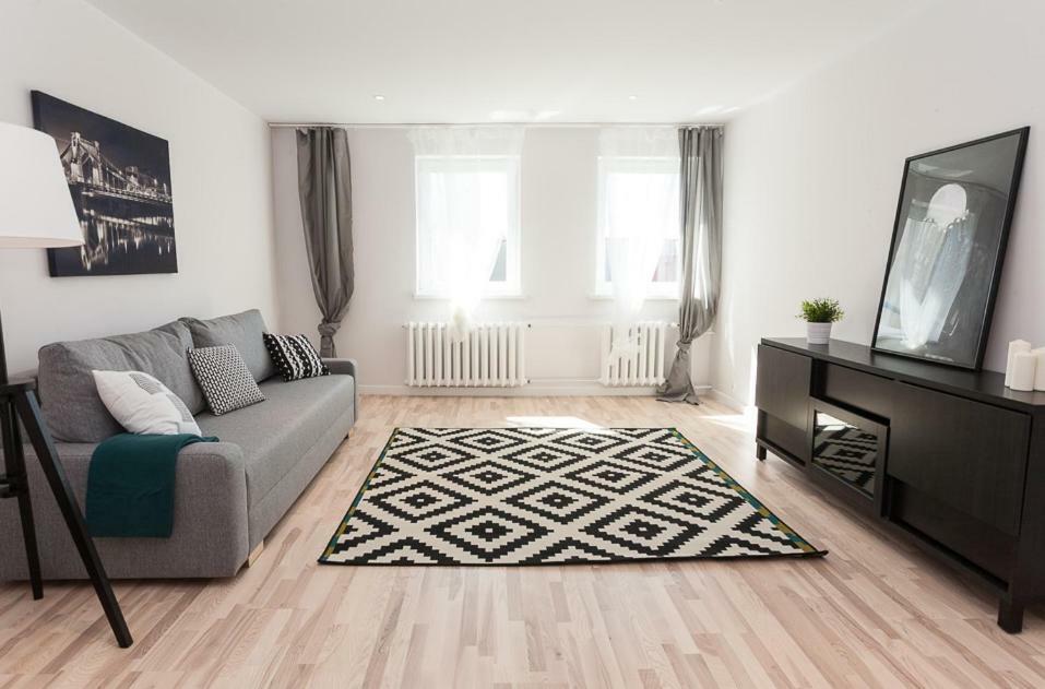 B&W Ruska Apartment Breslavia Esterno foto